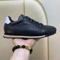 多色選択可 2026新作 スニーカー 柔軟 スタイリッシュな印象 FERRAGAMOブランド コピー
