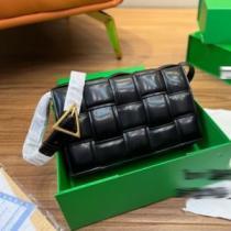 2026新作 スーパーコピー 激安 オリジナリティに富んだバッグ セレブ風 ショルダーバッグ 多色選択可.95.