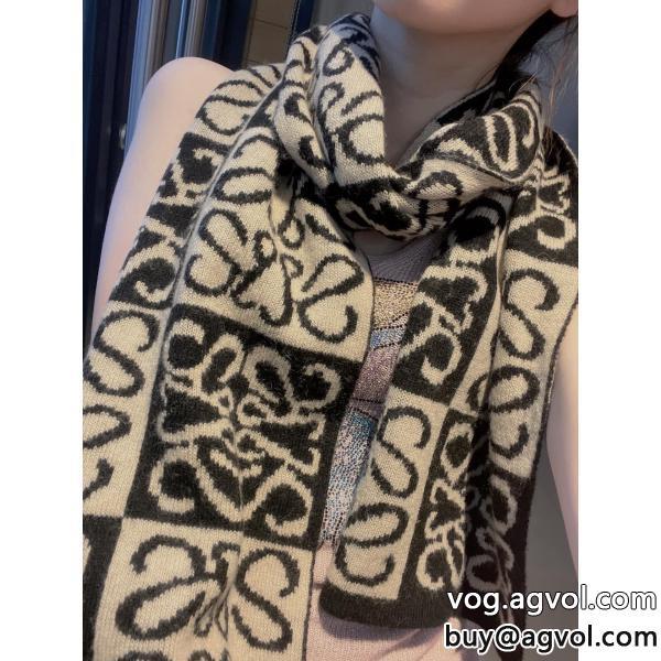 ロエベ LOEWEブランド スーパー コピー 優良マフラー人気の高さ激安通販涼しげに演出質感が上等