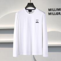 プラダ PRADA通販 ブランド質感が上等長袖Tシャツ今年流大人っぽさ注目する憧れブランドの新作