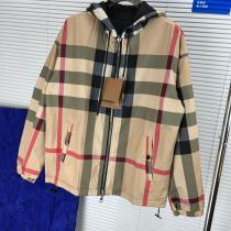 偽 ブランド 購入バーバリー評判が高いヨーロッパサイズのジャケットです冬に通勤などに大活躍人気新作　ロゴ入り