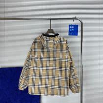 ヨーロッパサイズのジャケットですvery GOODブランド コピー激安秋冬のトレンドアイテム人気急上昇中バーバリー