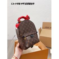 very GOOD秋冬に使えるおすすめトップス数量限定奇跡の入荷LOUIS VUITTONブランド コピー 着払いバッグ