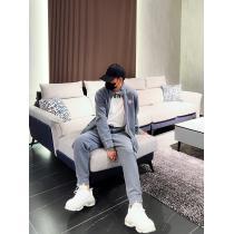 ブランド スーパー コピー 通販MONCLER23SS洗練デザイン2026年の秋冬シーズンにも一大トレンドセット