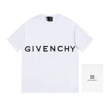 先行入手気兼ねなく使えるTシャツコピー ブランドジバンシー
