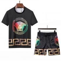 半袖Tシャツセット今年らしい着こなし完売必至コピー ブランド 通販品がよくて値段が安いVERSACE