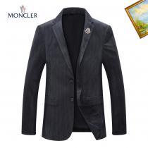 偽 ブランド スーツお洒落さんの愛用率が高い今シーズンのトレンドアイテムMONCLERお得で品が良い