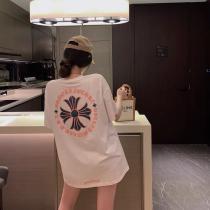 Tシャツ最新で男女兼用にもお勧めカジュアルに着こなしスーパー ブランド コピーCHROME HEARTS