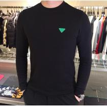 長袖Tシャツvery GOODbottega venetaブランド コピー  明るいイメージを持た使い勝手の良いトレンド