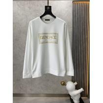 抜け感や着心地重視素晴らしい2026の新作スーパー コピー 販売TシャツFENDI