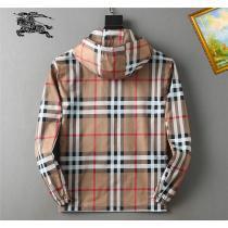 BURBERRY着心地の良い印象に残るデザインブランド コピー 販売 評判が高いコート