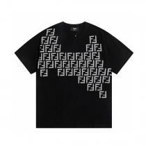 フェンディカジュアル反転魅力今旬のシルエットバランス半袖Tシャツブランド コピー 販売