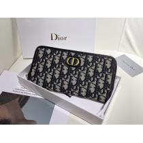 ブランド スーパー コピー 優良雑誌掲載冬に最強アイテムバッグDIOR