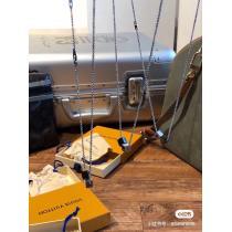 アクセサリースーパー コピー 通販完売在庫確保国内希少！大人気LOUIS VUITTON