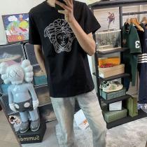 半袖Tシャツ最旬のスタイルプレミアム品質コピー ブランド 通販 安心VERSACE