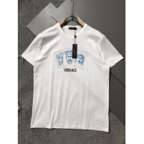 VERSACE清潔感のある肌見せ特に話題なの上品　即完売半袖Tシャツコピー 品 販売