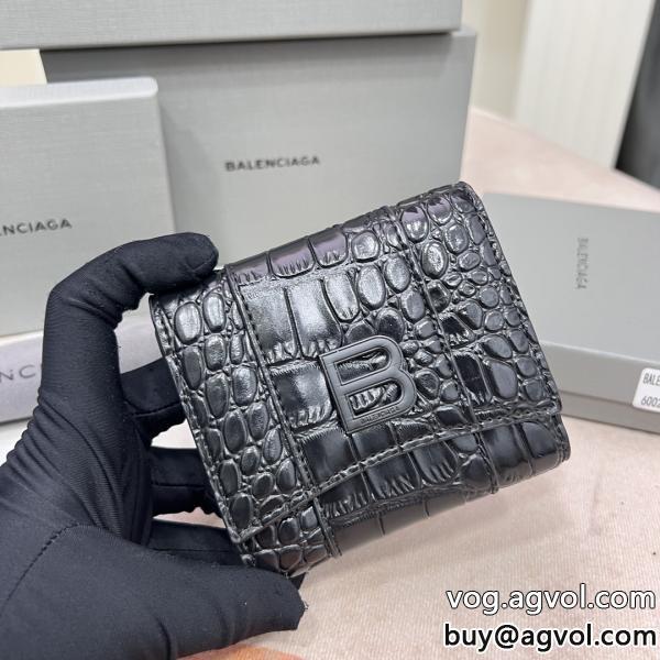 ロゴが美しい重宝するコピー 商品 通販財布balenciaga
