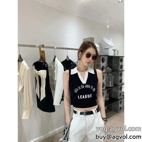 MIUMIU半袖Tシャツセレブ愛用今年売れた人気のスタイル激安 通販 専門