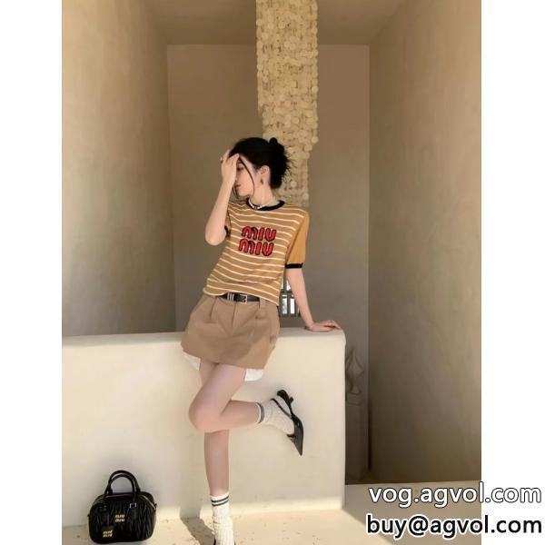 半袖Tシャツ先行入手モード感の高いミュウミュウコピー 商品 ブランド