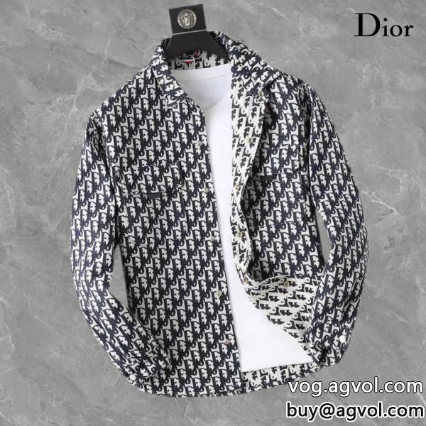 DIOR雑誌掲載季節をまたい新作アイテムコートスーパー ブランド コピー