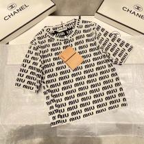 ミュウミュウブランド 偽物 通販半袖Tシャツお早めにスタイルを綺麗に