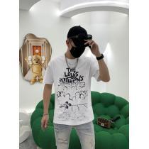 LOUIS VUITTON在庫確保済大人な印象が溢れ出る半袖Tシャツスーパー コピー 安心