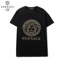 偽 ブランドセール価格先着順　早い者勝ち限定ヴェルサーチ半袖Tシャツ