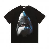 個性的なデザイン海外セレブが注目アイテムブランド コピー 通販GIVENCHY半袖Tシャツ
