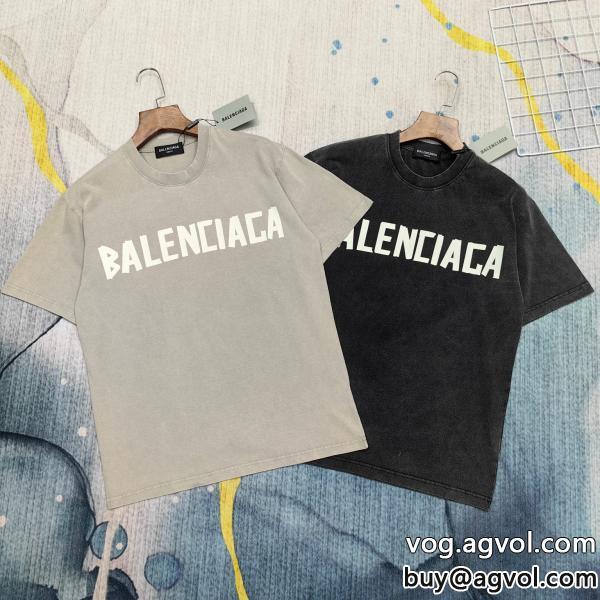 半袖Tシャツbalenciagaコピー ブランド 販売人気急上昇今シーズンのトレンドアイテム