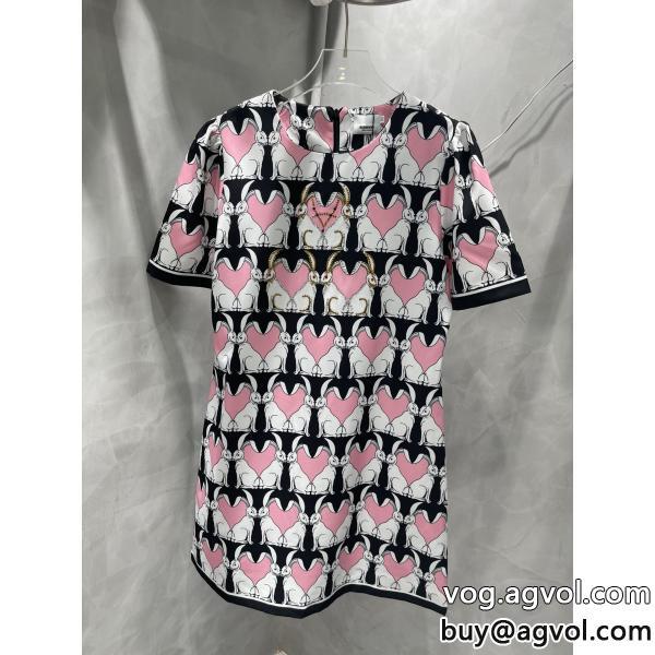 在庫希少今年大人気BURBERRYワンピースブランド 通販 激安