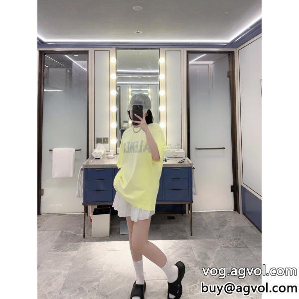 注目されている着こなし自在半袖Tシャツbalenciagaブランド スーパー コピー