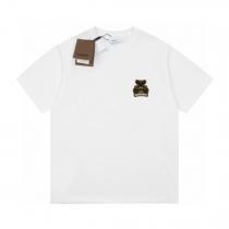 コピー 商品 販売BURBERRY半袖Tシャツロゴがかっこいい元気な印象に