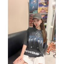 バレンシアガ半袖Tシャツブランド コピー 優良日本未入荷カラー存在感のある