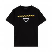 偽 ブランド 販売超お目立ち2026年トレンド感が強い半袖TシャツPRADA