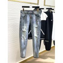 DSQUARED2ブランド コピー 通販最新商品即完売必至注目新ブランドジーンズ