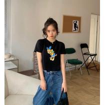 MIUMIU半袖Tシャツブランド コピー 安心今年の2026コーデに活躍する日本即完売予想