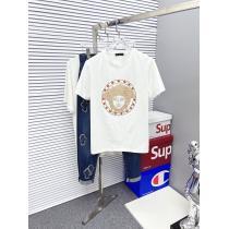 VERSACE半袖Tシャツ偽 ブランド 通販コスパ最強2026新作も続々登場!