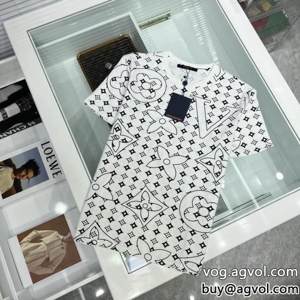 ブランド 品 コピー今年流大人っぽさきちんと感が抜群ルイ ヴィトン半袖Tシャツ
