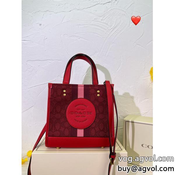 岩ちゃん愛用こなれ感を引き立たせバッグCOACHブランド コピー 販売 