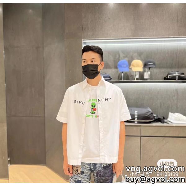 コピー ブランド 優良通勤にもOK爽やかすぎない大人の印象に半袖Tシャツジバンシー