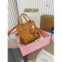 MCMバッグブランド 品 激安 通販限定SALE23SS新作 カジュアルコーデに