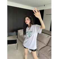 夏のフレッシュな気分にセールお早めにPRADA半袖Tシャツコピー 品 ブランド