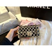 リラックスした雰囲気にNEW!国内完売バッグブランド 激安CH