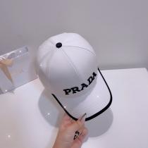 PRADA人気話題相性抜群のコンビ偽 ブランド帽子
