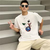 LOUIS VUITTON偽 ブランド 個性的なデザイン数量限定 VIP価格半袖Tシャツ