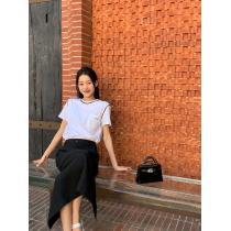 ブランド フェイク上品シックなお品素敵なデザイン半袖TシャツMIUMIU