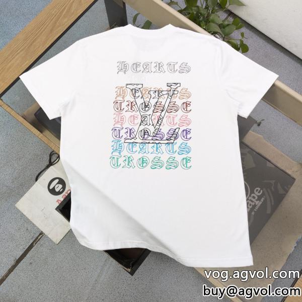 クロムハーツ半袖Tシャツ夏の暑い日にも快適に海外セレブが注目アイテムブランド 激安