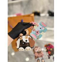 定番の人気商品夏らしく爽やかな印象小銭入れLOUIS VUITTONブランド 品 コピー