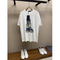 半袖TシャツLOUIS VUITTON先行入手ちょっと大人の印象ブランド コピー 品