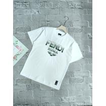 フェンディ偽物 通販 サラサラの着心地唯一無二の存在半袖Tシャツ